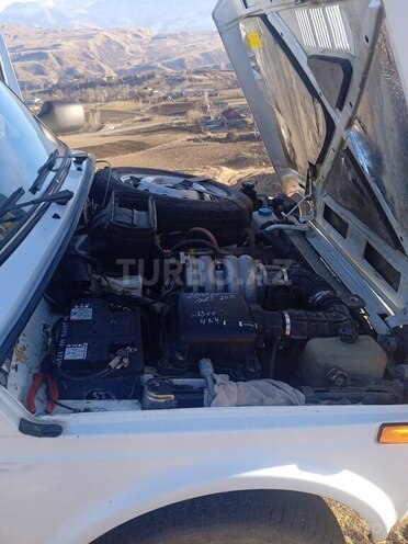 LADA (VAZ) Niva 2013, 180,000 km - 1.7 l - Qusar