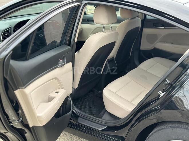 Hyundai Elantra 2018, 172,961 km - 2.0 л - Bakı