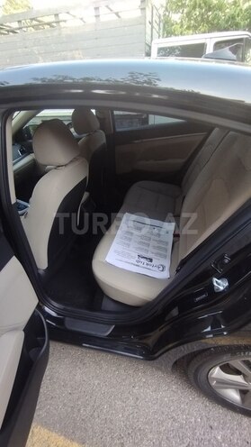 Hyundai Elantra 2018, 172,961 km - 2.0 л - Bakı