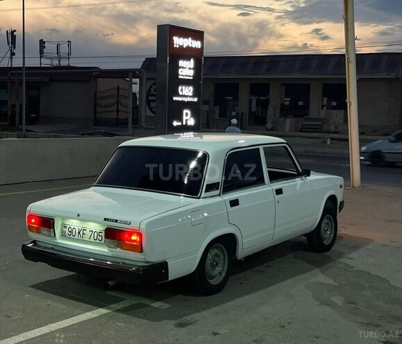 LADA (VAZ) 2107 2007, 53,200 km - 1.6 l - Şabran