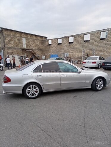 Mercedes E 270 2003, 450,000 km - 2.7 l - Bakı