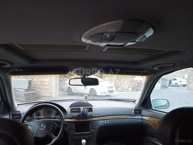 Mercedes E 270 2003, 450,000 km - 2.7 l - Bakı