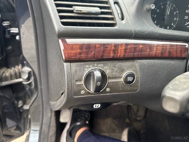 Mercedes E 240 2004, 381,000 km - 2.6 l - Bakı