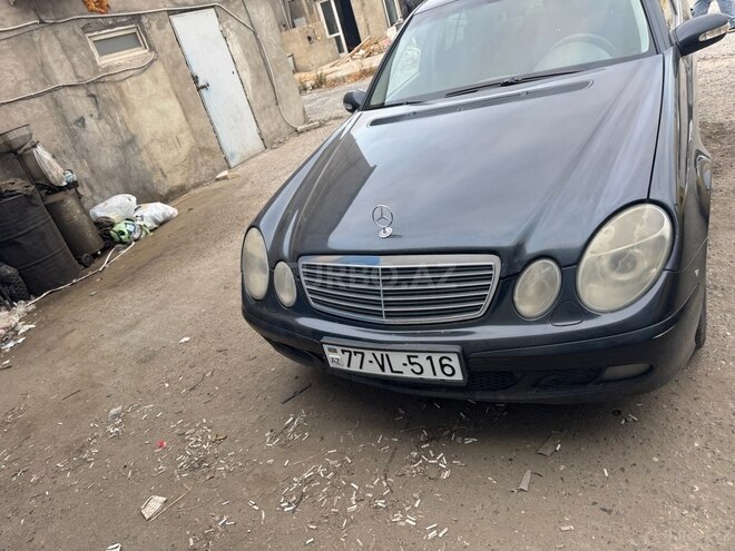Mercedes E 240 2004, 381,000 km - 2.6 l - Bakı