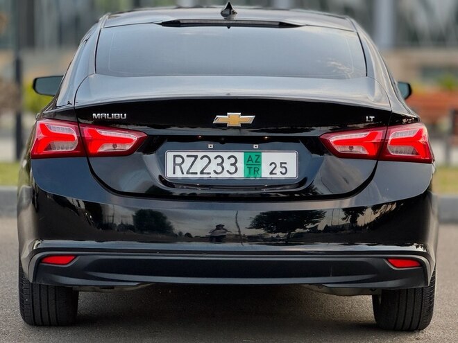 Chevrolet Malibu 2021, 130,000 km - 1.5 л - Gəncə