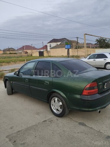 Opel Vectra 1996, 200,000 km - 1.6 l - Bakı