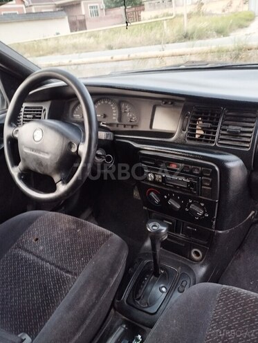Opel Vectra 1996, 200,000 km - 1.6 l - Bakı