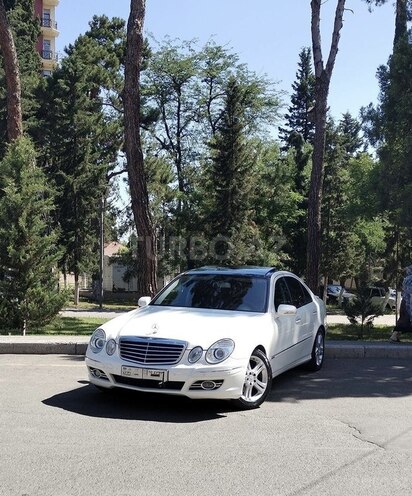Mercedes E 200 2008, 310,000 km - 1.8 l - Şəmkir