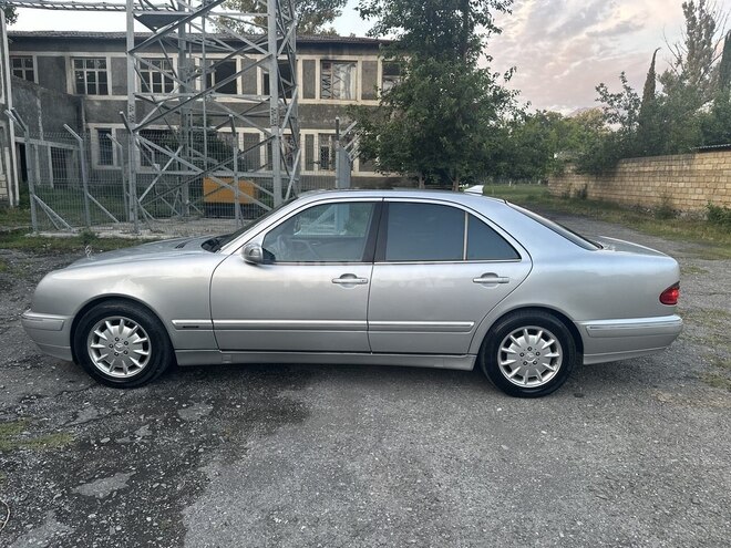Mercedes E 320 1999, 333,103 km - 3.2 l - Şəki