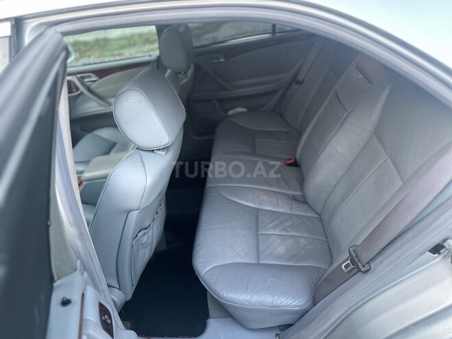 Mercedes E 320 1999, 333,103 km - 3.2 l - Şəki