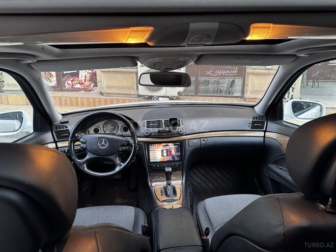 Mercedes E 200 2008, 310,000 km - 1.8 l - Şəmkir