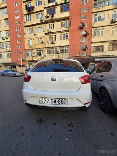 SEAT Ibiza-4