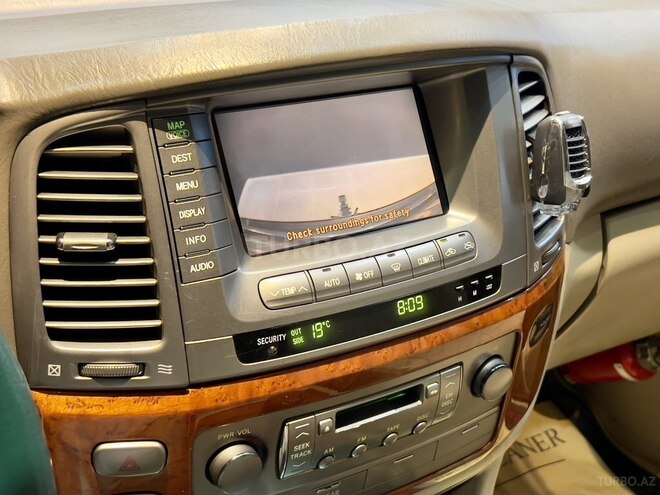 Lexus LX 470-19