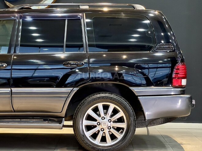 Lexus LX 470-10