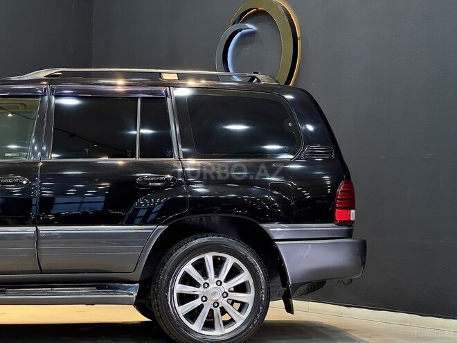 Lexus LX 470-7