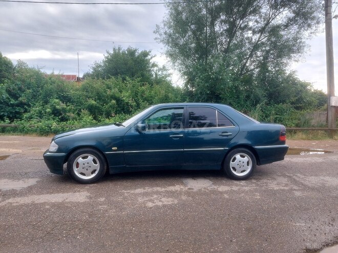 Mercedes C 280 1995, 385,200 km - 2.8 л - Lənkəran