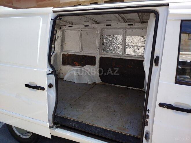 Ford Aerostar 1999, 365,566 km - 2.3 l - Sumqayıt