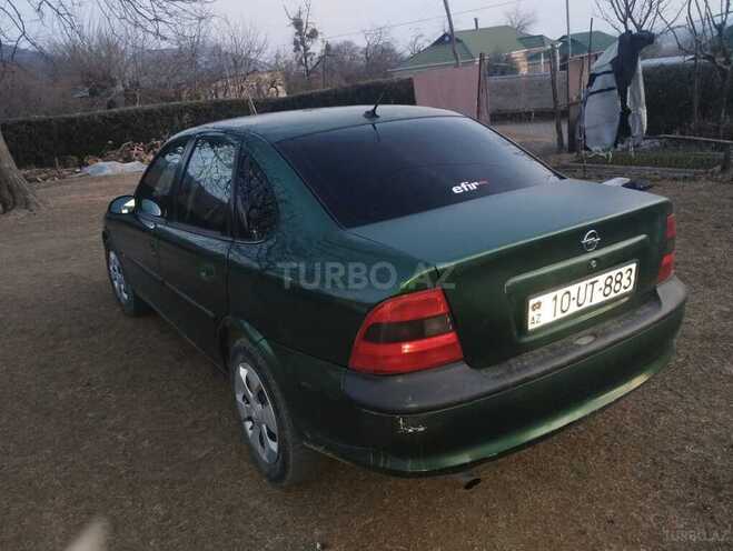 Opel Vectra 1996, 420,000 km - 1.8 l - Balakən
