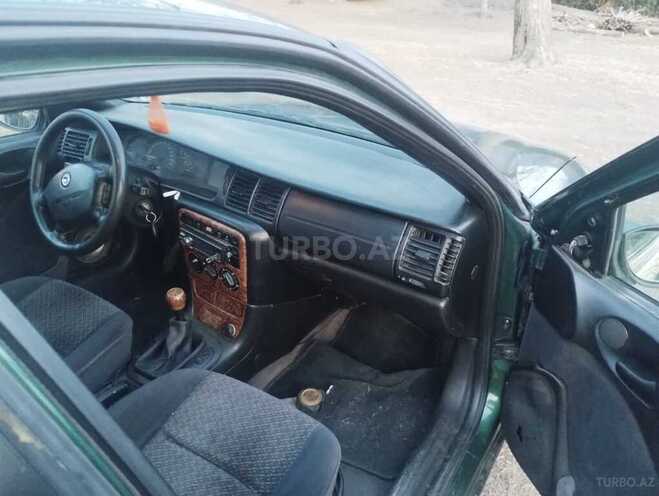 Opel Vectra 1996, 420,000 km - 1.8 l - Balakən
