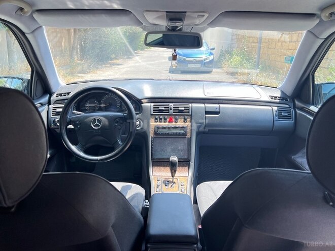 Mercedes E 220 d 2001, 395,000 km - 2.2 l - Bakı