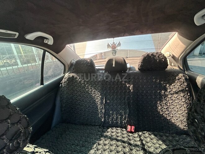 Volkswagen Jetta 2003, 180,000 km - 2.0 l - Gəncə