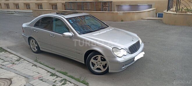 Mercedes C 200 2002, 320,320 km - 2.0 l - Bakı