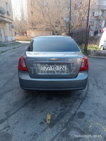 Chevrolet Lacetti-2