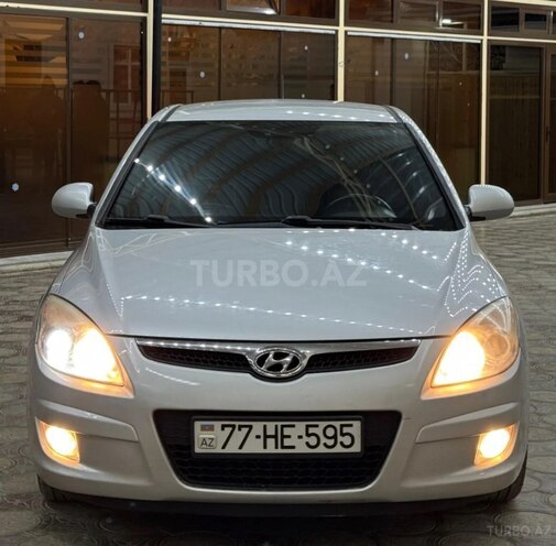 Hyundai i30 2009, 255,000 km - 2.0 l - Siyəzən