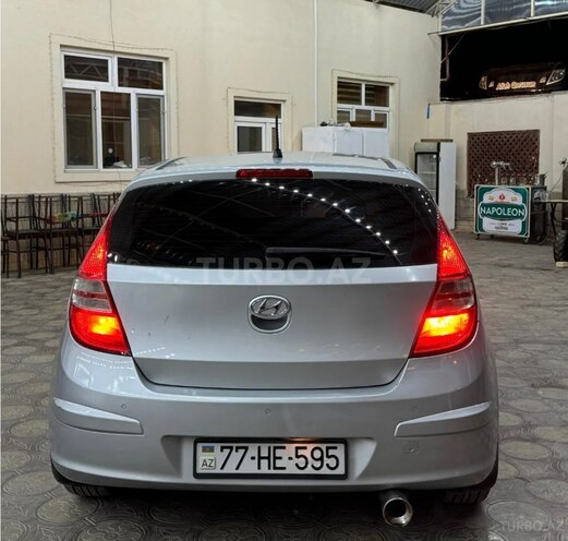 Hyundai i30 2009, 255,000 km - 2.0 l - Siyəzən