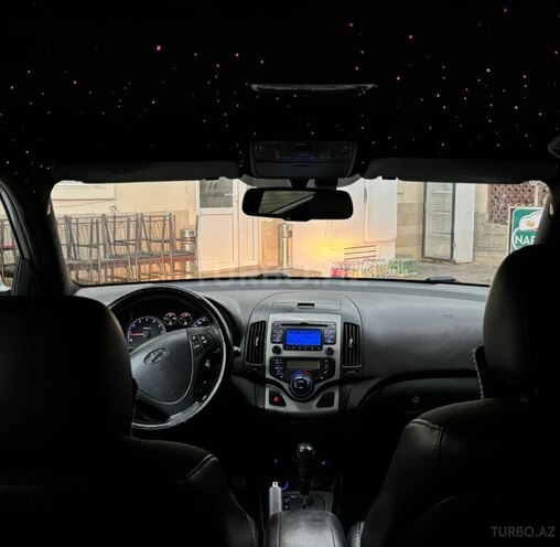 Hyundai i30 2009, 255,000 km - 2.0 l - Siyəzən