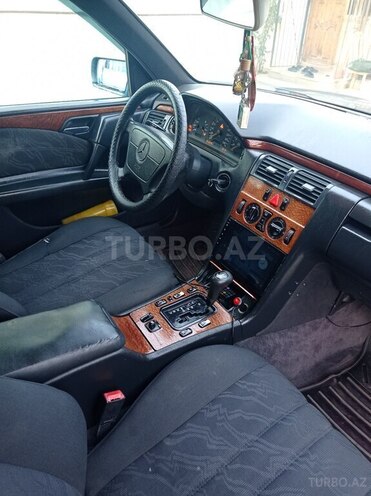 Mercedes E 230 1997, 400,500 km - 2.3 l - Bakı
