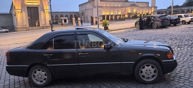 Mercedes C 220 1995, 476,000 km - 2.2 l - Ağdaş