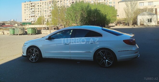 Volkswagen Passat CC-3