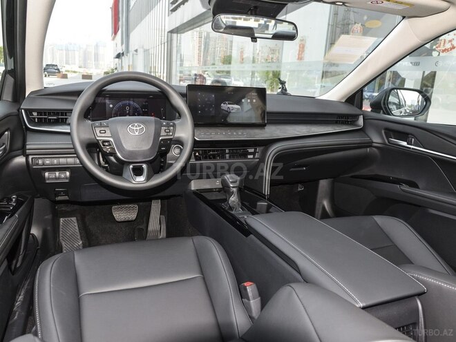 Toyota Camry-10