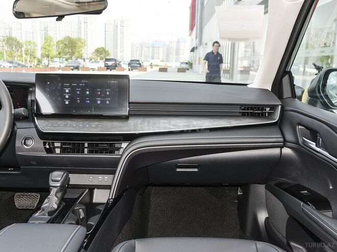 Toyota Camry-11