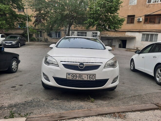 Opel Astra 2011, 355,000 km - 1.7 l - Bakı
