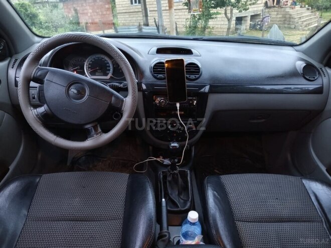 Chevrolet Lacetti-3