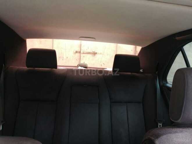 Mercedes E 200 1996, 642,062 km - 2.0 л - Qazax