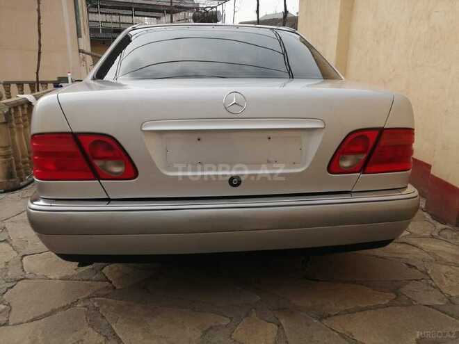 Mercedes E 200 1996, 642,062 km - 2.0 л - Qazax