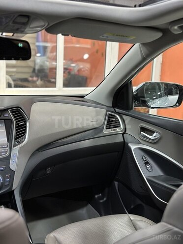 Hyundai Santa Fe-23