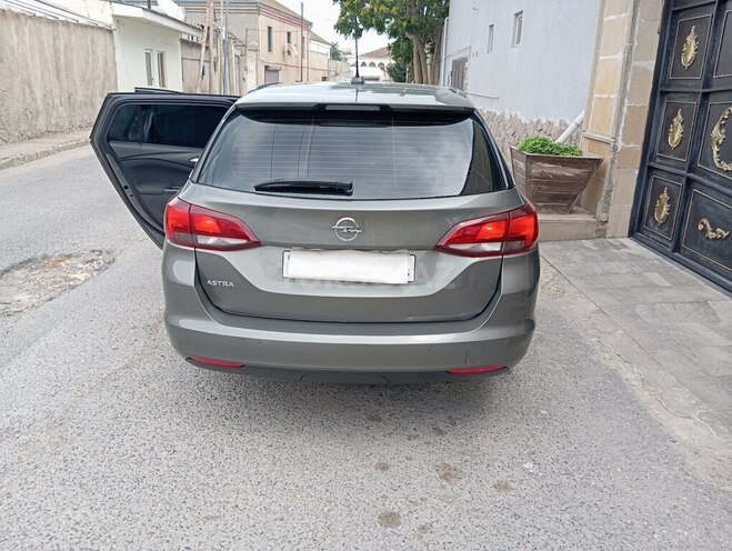 Opel Astra 2019, 201,168 km - 1.6 l - Bakı