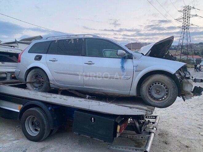 Renault Megane 2009, 150,000 km - 1.6 l - Bakı