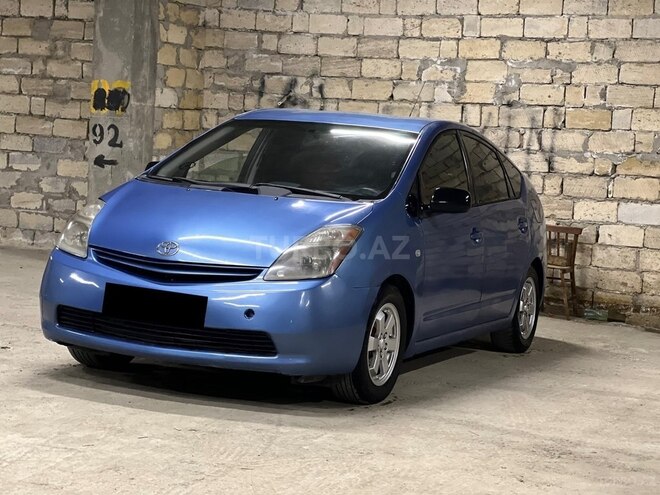 Toyota Prius-7