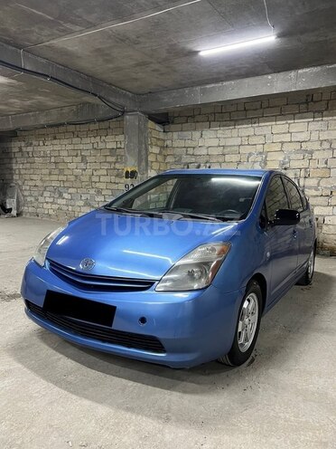 Toyota Prius-3