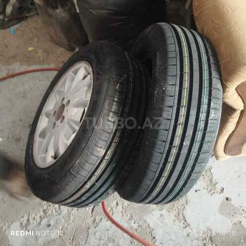 Mercedes E 240 2000, 298,000 km - 2.4 l - Bakı