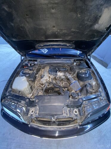 BMW 318 1999, 395,000 km - 1.9 l - Gəncə