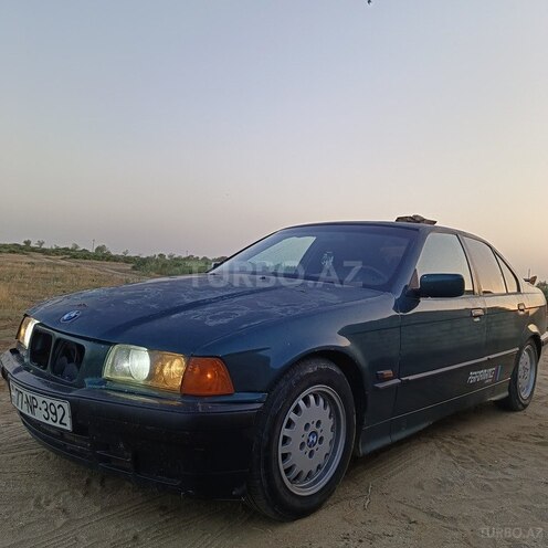 BMW 318 1995, 390,000 km - 1.8 l - Neftçala