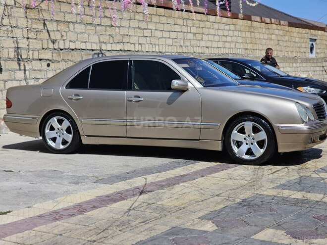 Mercedes E 320 2001, 240,000 km - 3.2 l - Şəmkir