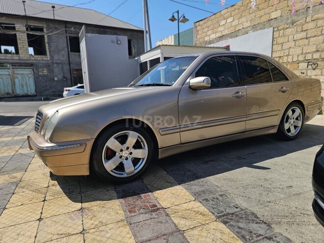 Mercedes E 320 2001, 240,000 km - 3.2 l - Şəmkir