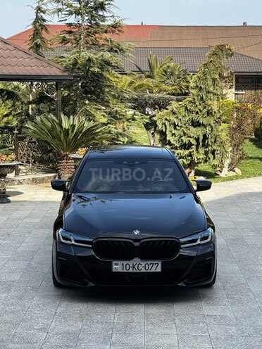BMW 520-1